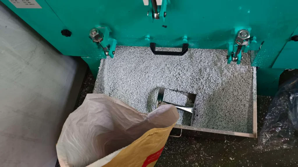 Plastic_Crusher_navimold